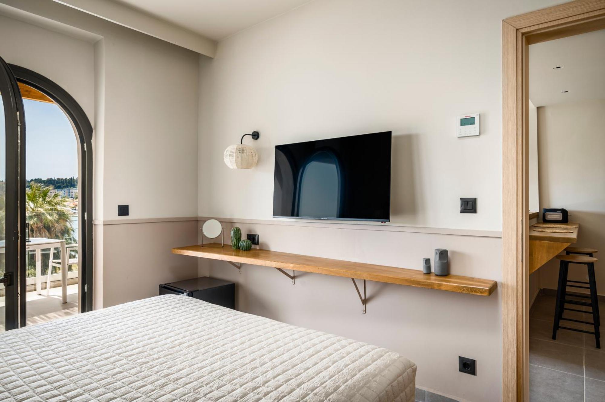 Loadstar Rooms & Suites コントカリ エクステリア 写真